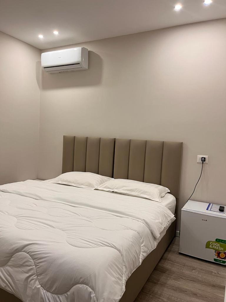 Belix Hotel Apartments, Near The Beach Durres Exterior photo